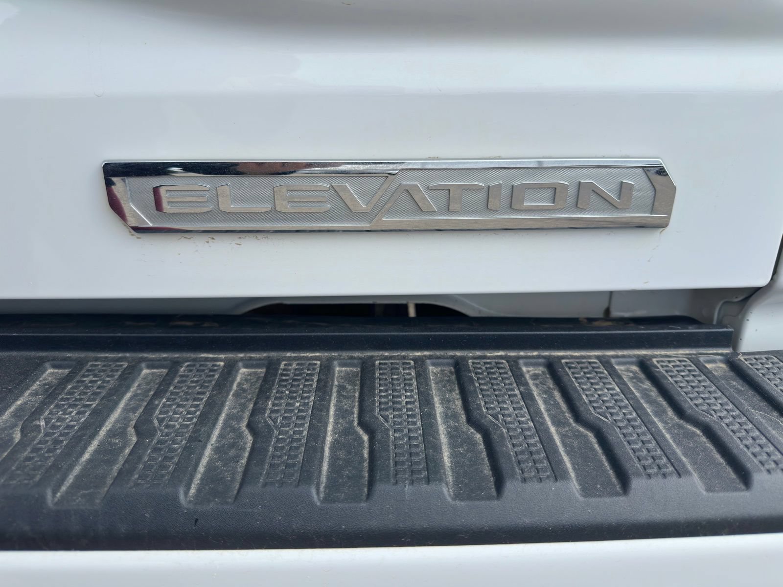 Used 2025 GMC Sierra 1500 Elevation w/ Preferred Package AWD/4WD image 21