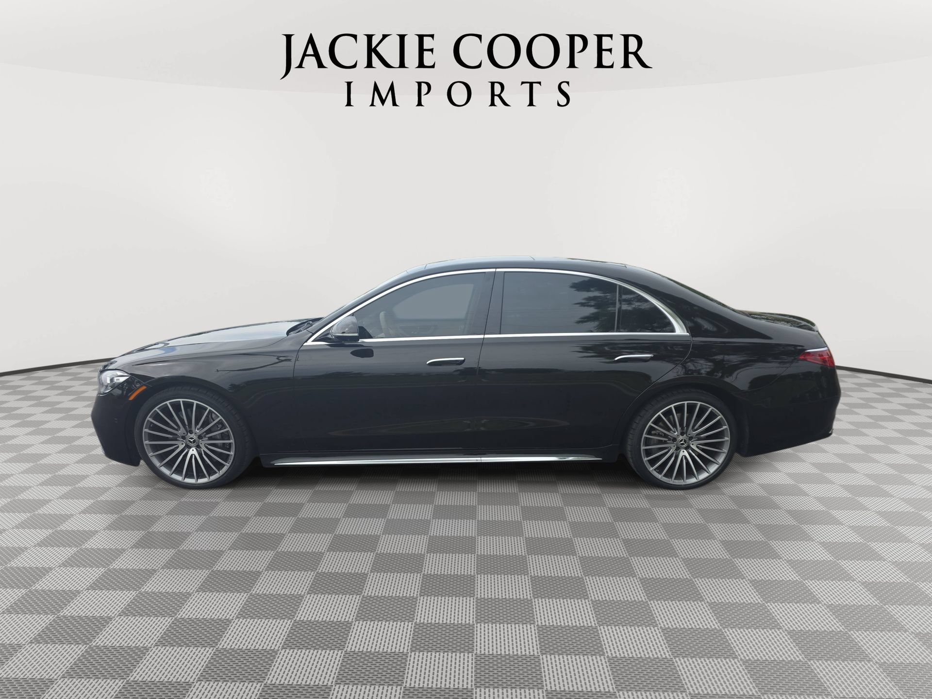 Used 2024 Mercedes-Benz S 580 4MATIC Sedan image 8