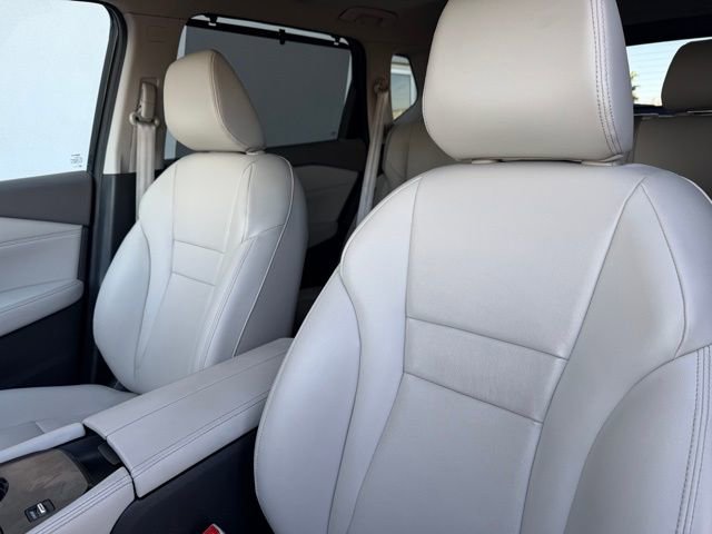 Certified 2023 Nissan Rogue SL w/ SL Premium Package image 12