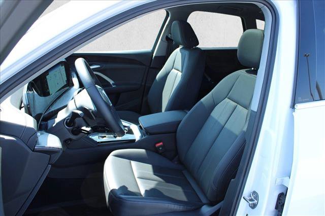 Certified 2025 Audi Q5 Premium w/ Convenience Package AWD/4WD image 18