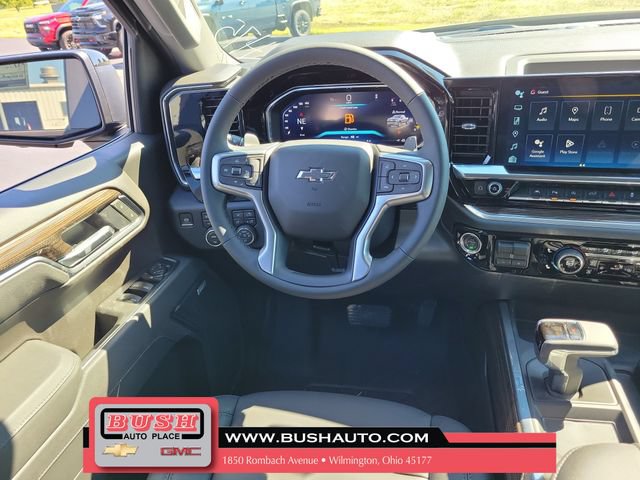 New 2026 Chevrolet Silverado 1500 RST w/ Redline Edition AWD/4WD image 9