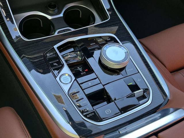 New 2027 BMW X7 M60i AWD/4WD image 17