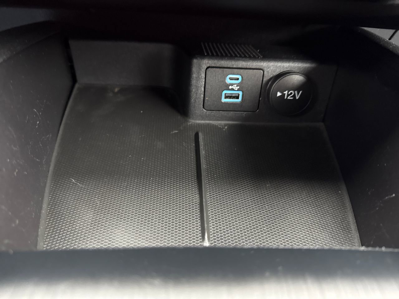 Used 2022 Ford Escape SE image 22