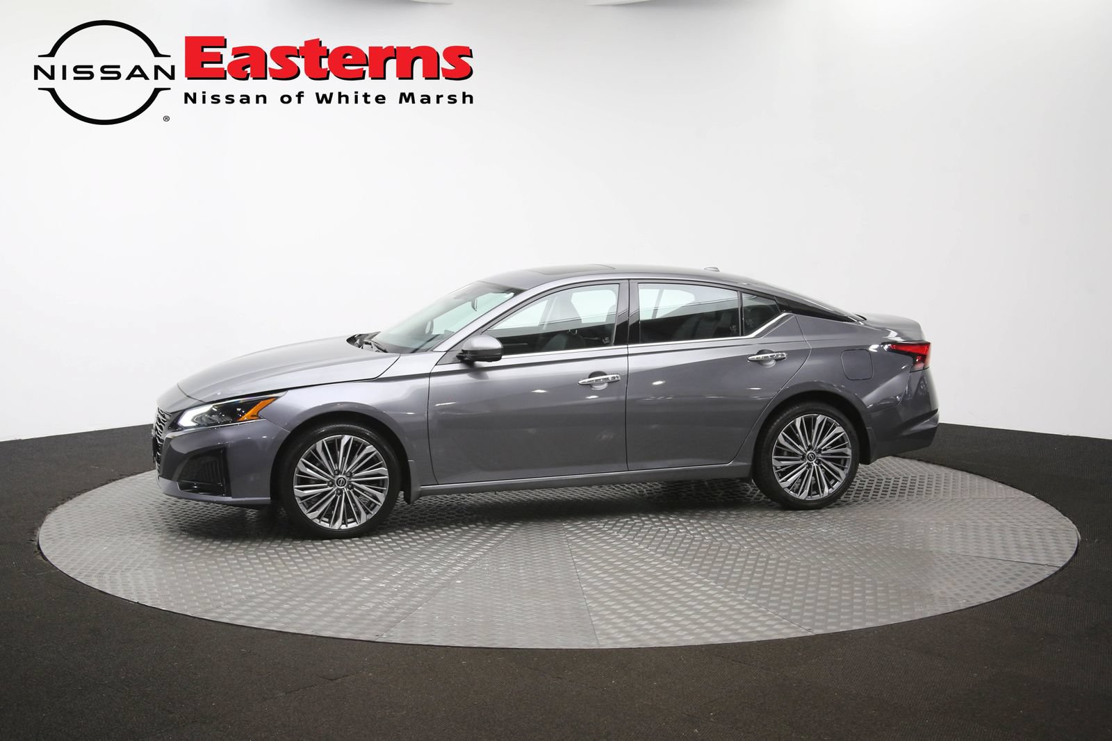 Used 2024 Nissan Altima 2.5 SL AWD/4WD image 58