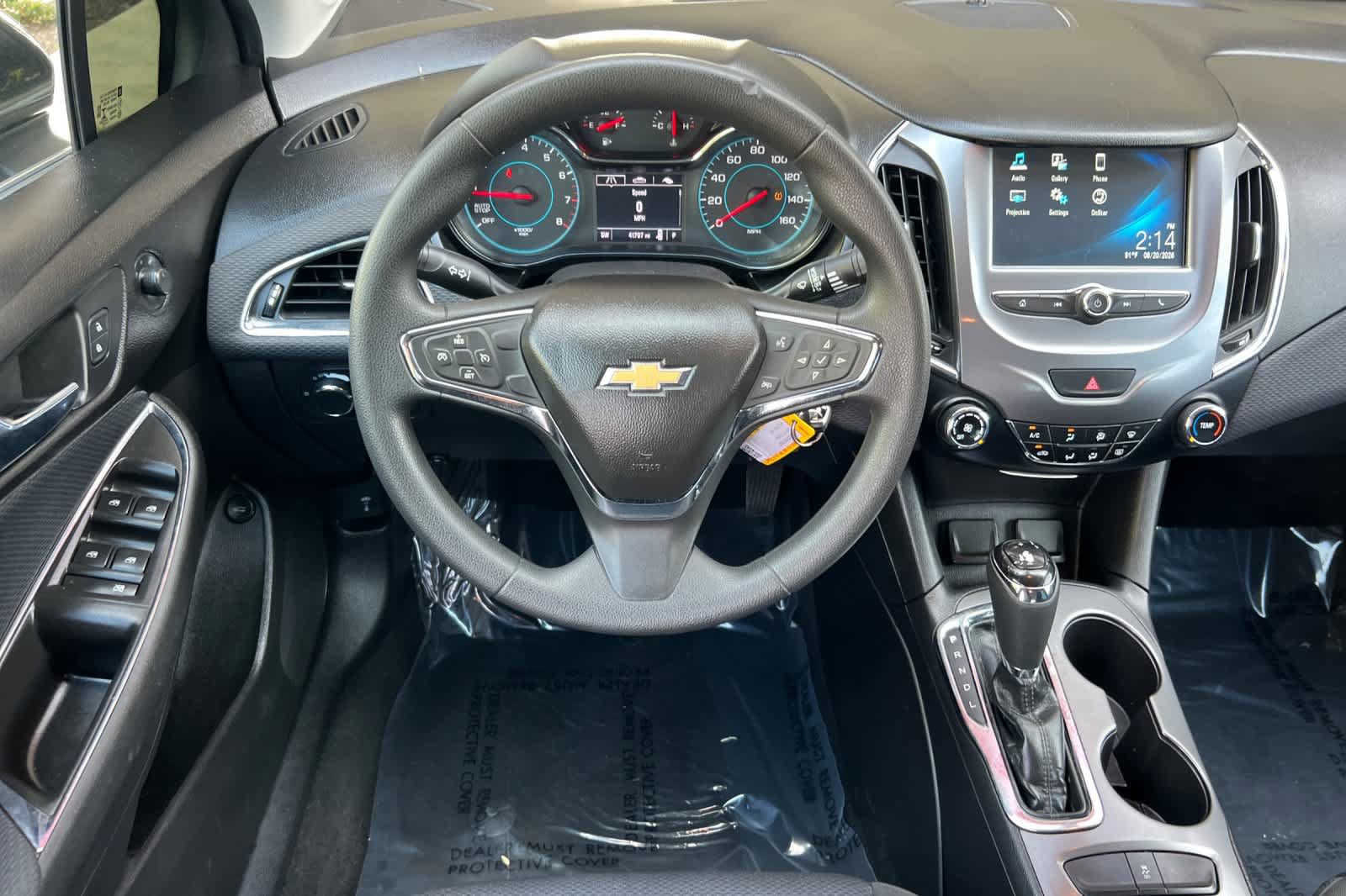Used 2018 Chevrolet Cruze LT FWD image 14