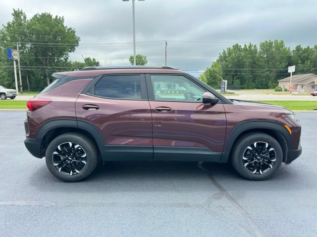 Used 2022 Chevrolet TrailBlazer LT w/ Driver Confidence Package FWD image 6