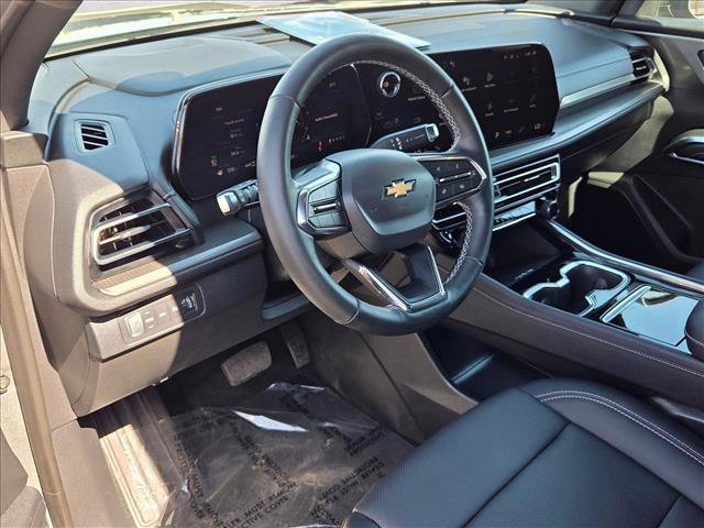Used 2024 Chevrolet Traverse LT image 10