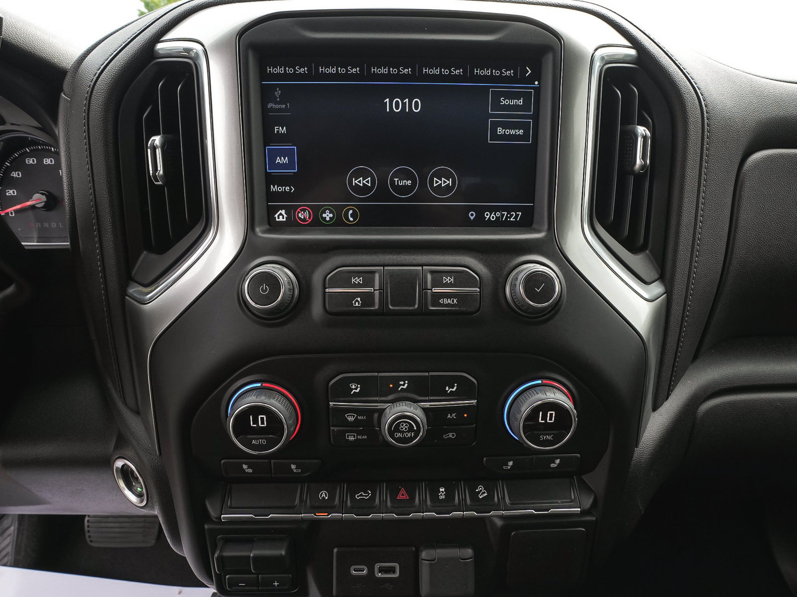Used 2021 Chevrolet Silverado 1500 RST AWD/4WD image 21