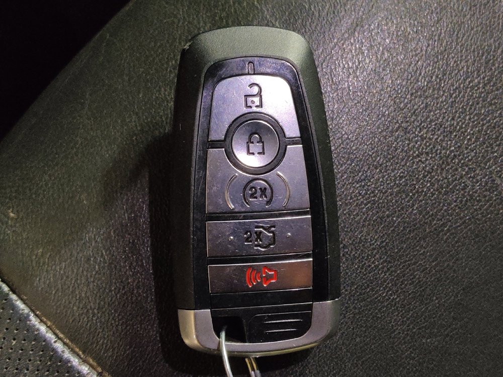 Used 2019 Ford Fusion Titanium image 32