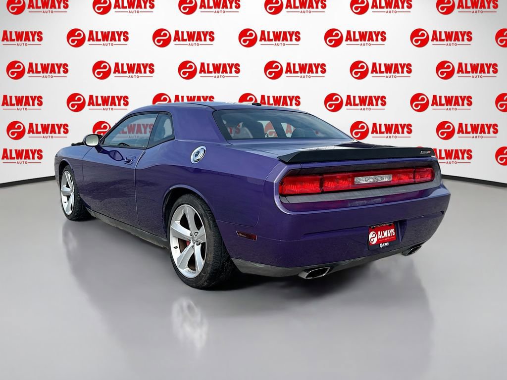 Used 2010 Dodge Challenger SRT8 w/ SRT Option Group II RWD image 8