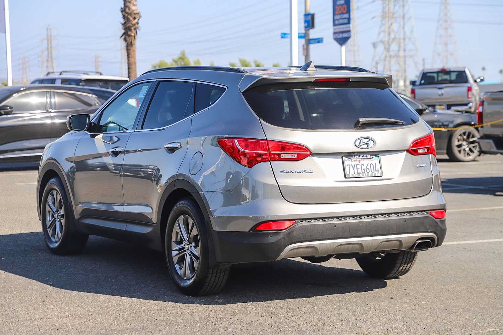 Used 2014 Hyundai Santa Fe Sport w/ Technology Package 04 FWD image 9