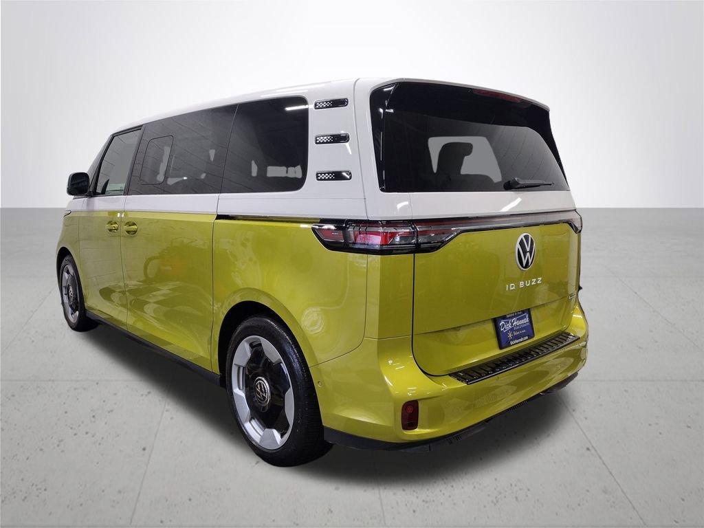 New 2025 Volkswagen ID. Buzz Pro S Plus image 11
