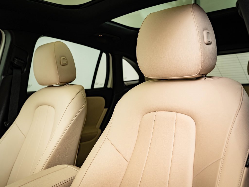 Certified 2025 Mercedes-Benz GLA 250 4MATIC image 21