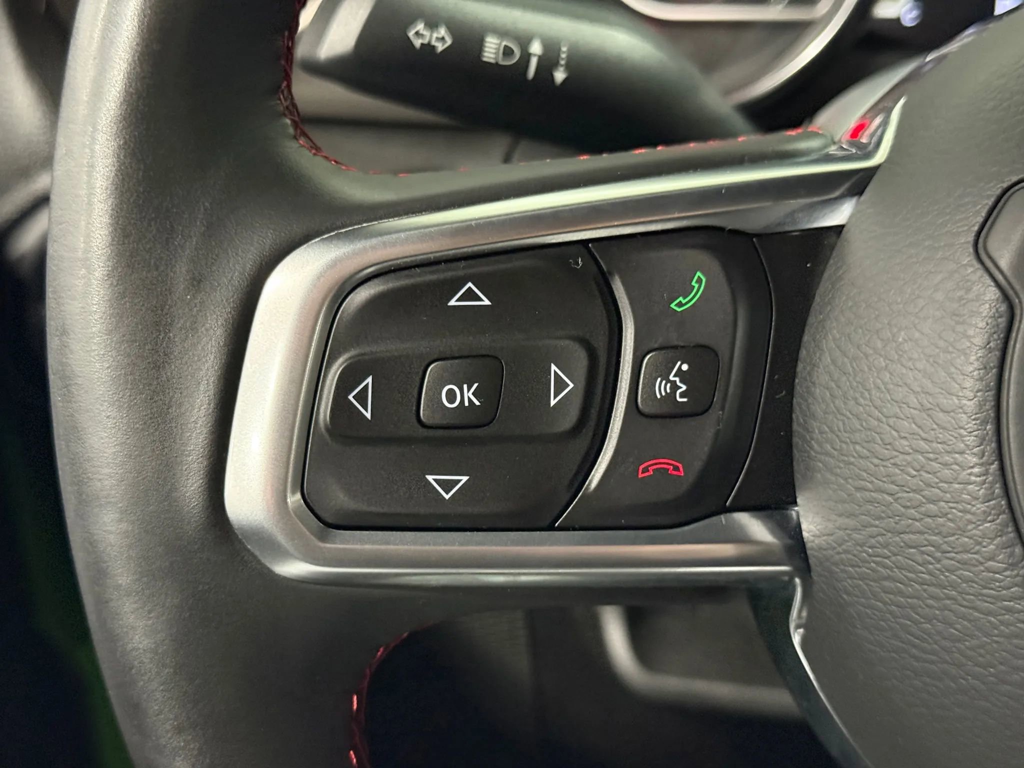 Used 2018 Jeep Wrangler Unlimited Rubicon w/ Dual Top Group image 24