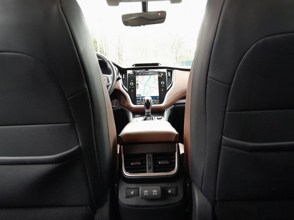 Used 2020 Subaru Outback Touring image 32