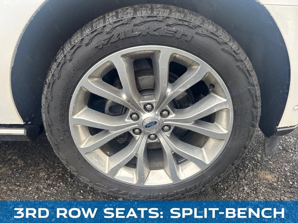 Used 2019 Ford Expedition Limited w/ Equipment Group 302A AWD/4WD image 26