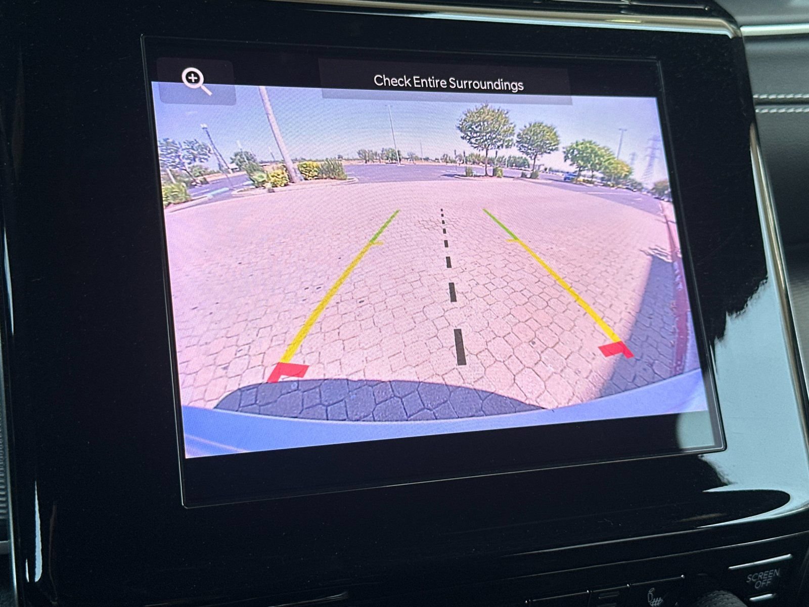 Used 2023 Jeep Grand Cherokee Altitude RWD image 22
