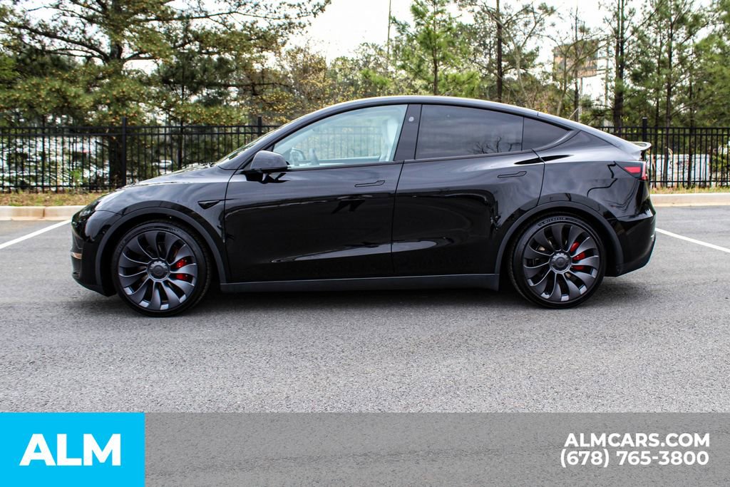 Used 2024 Tesla Model Y Performance image 7