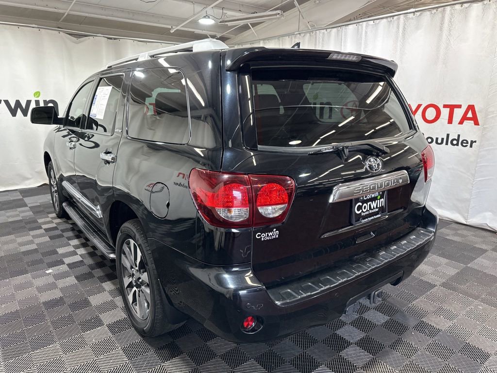 Used 2019 Toyota Sequoia Limited w/ Safety & Convenience Package image 5