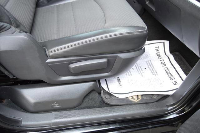 Used 2012 RAM 1500 Sport w/ Sport Premium Group image 28
