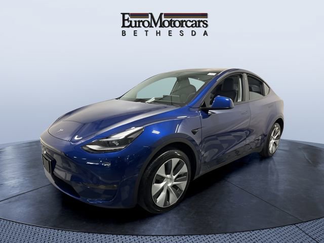 Used 2023 Tesla Model Y Long Range AWD/4WD image 1