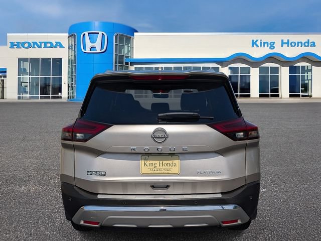 Used 2023 Nissan Rogue Platinum w/ Platinum Premium Package FWD image 9