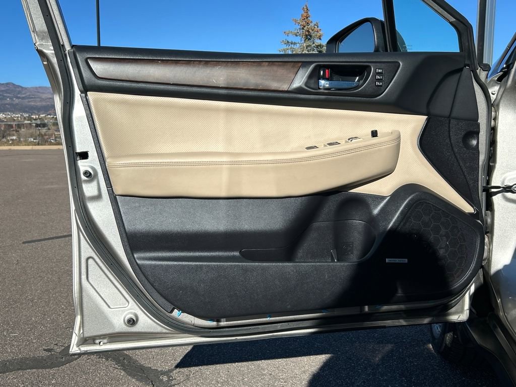 Used 2017 Subaru Outback 2.5i Limited image 26