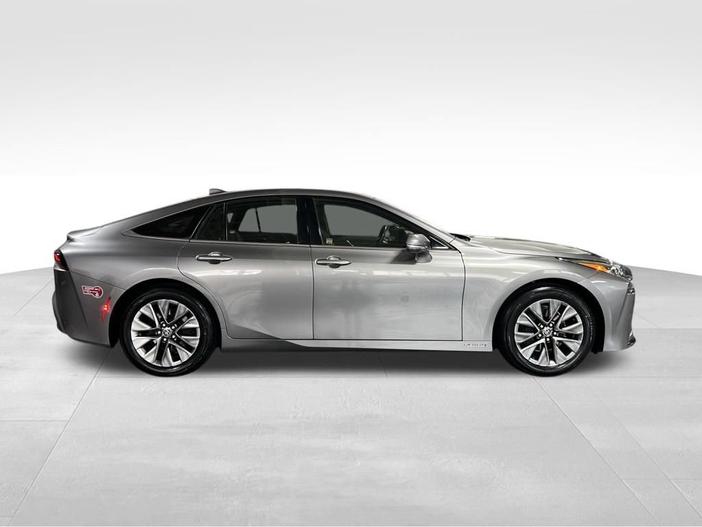 Certified 2022 Toyota Mirai w/ Advanced Technology Package RWD image 6