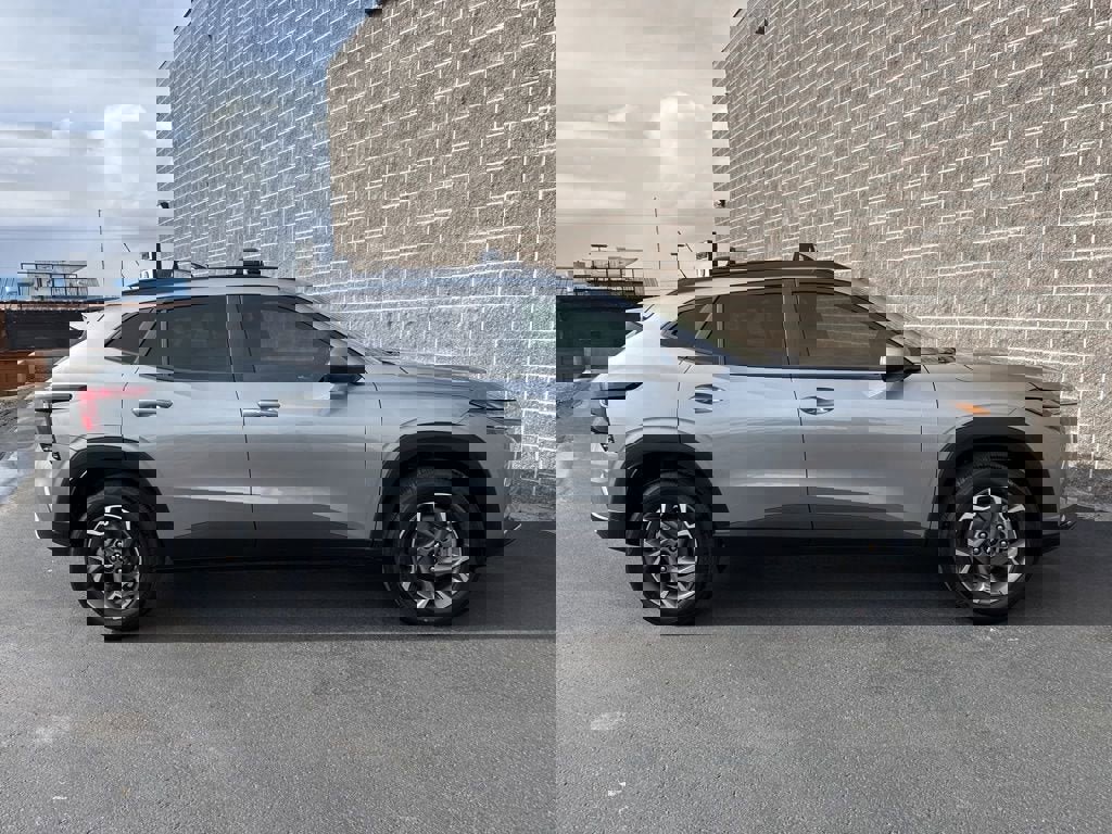 New 2026 Chevrolet Trax LT w/ Driver Confidence Package image 5