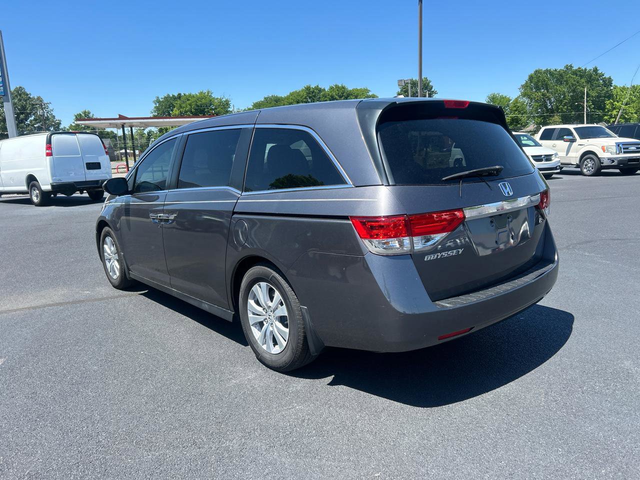 Used 2016 Honda Odyssey EX-L image 7
