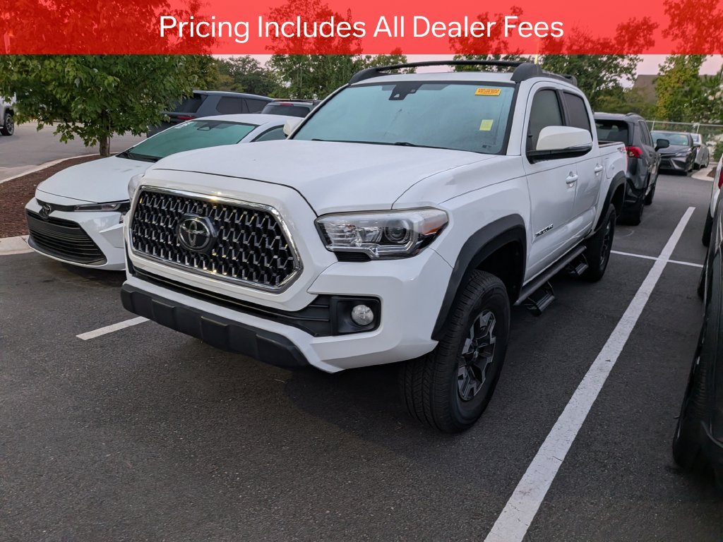 Used 2019 Toyota Tacoma TRD Off-Road AWD/4WD image 4