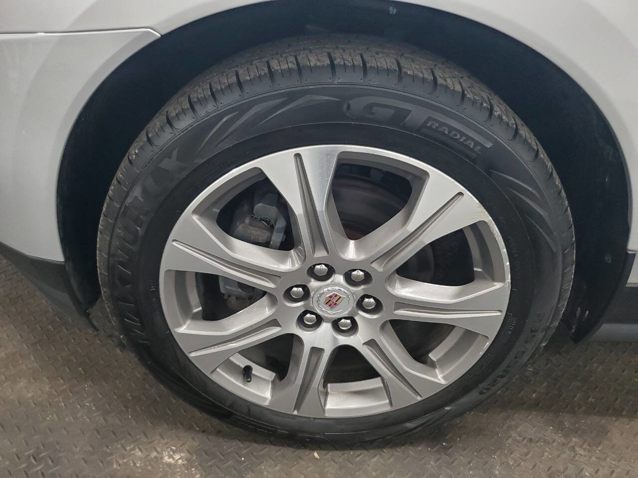 Used 2012 Cadillac SRX Performance FWD image 21