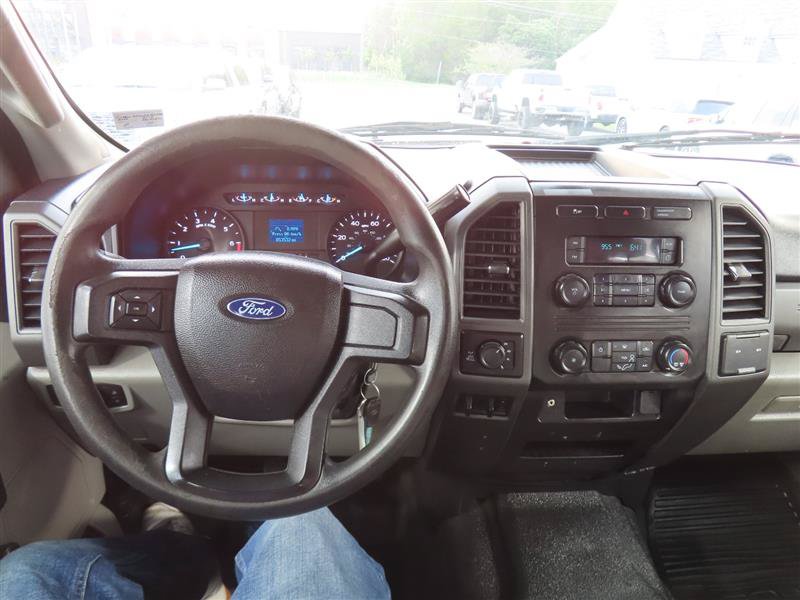 Used 2018 Ford F350 XL AWD/4WD image 19