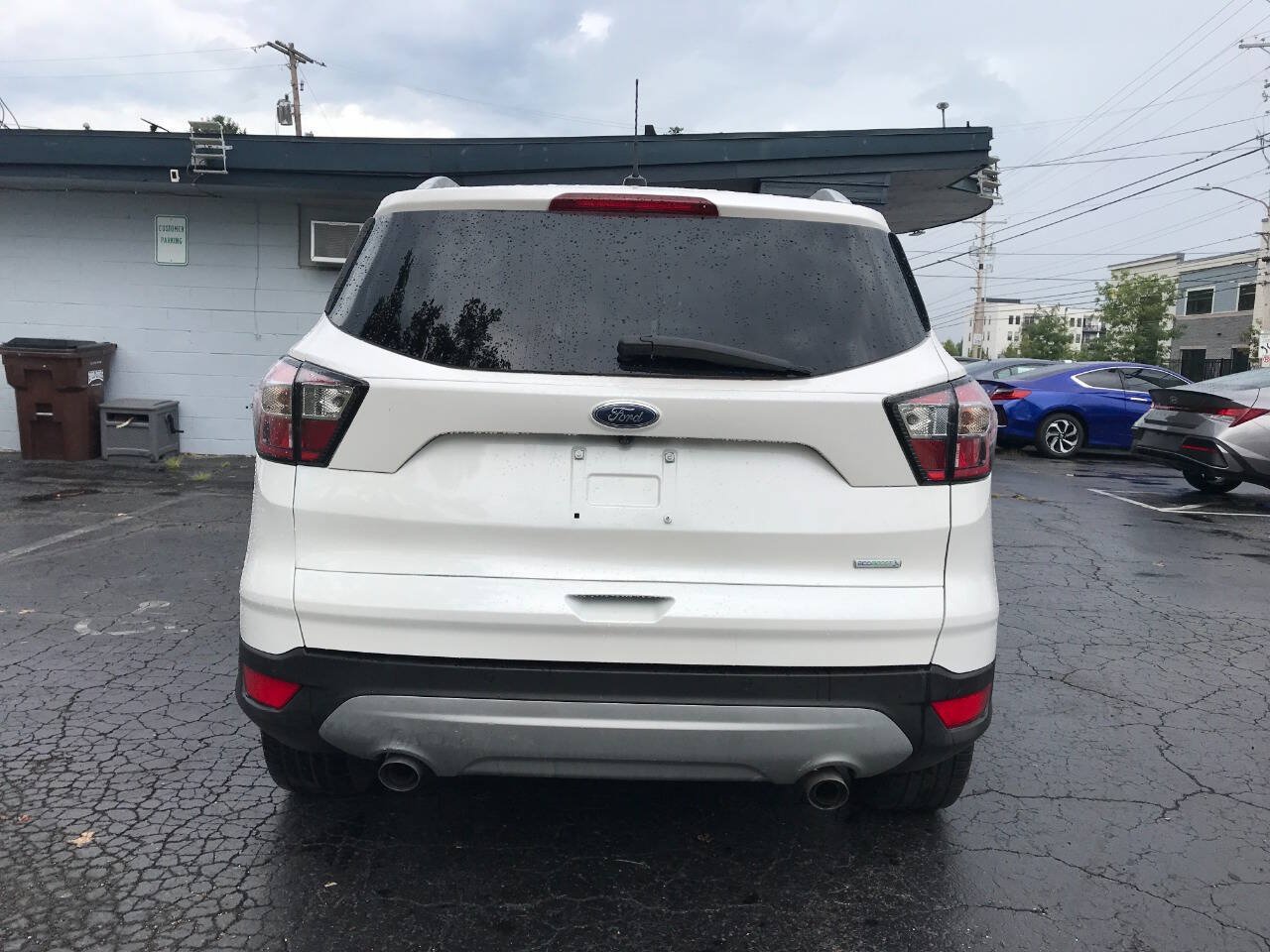 Used 2017 Ford Escape Titanium FWD image 6