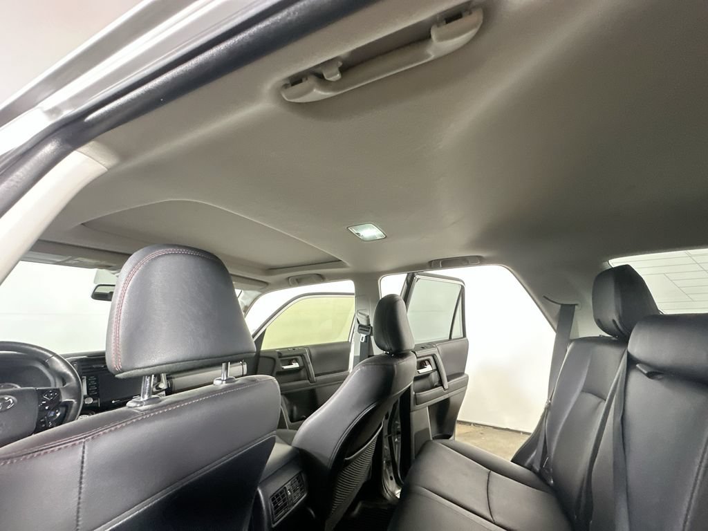 Used 2023 Toyota 4Runner TRD Off-Road Premium w/ Moonroof Package AWD/4WD image 15