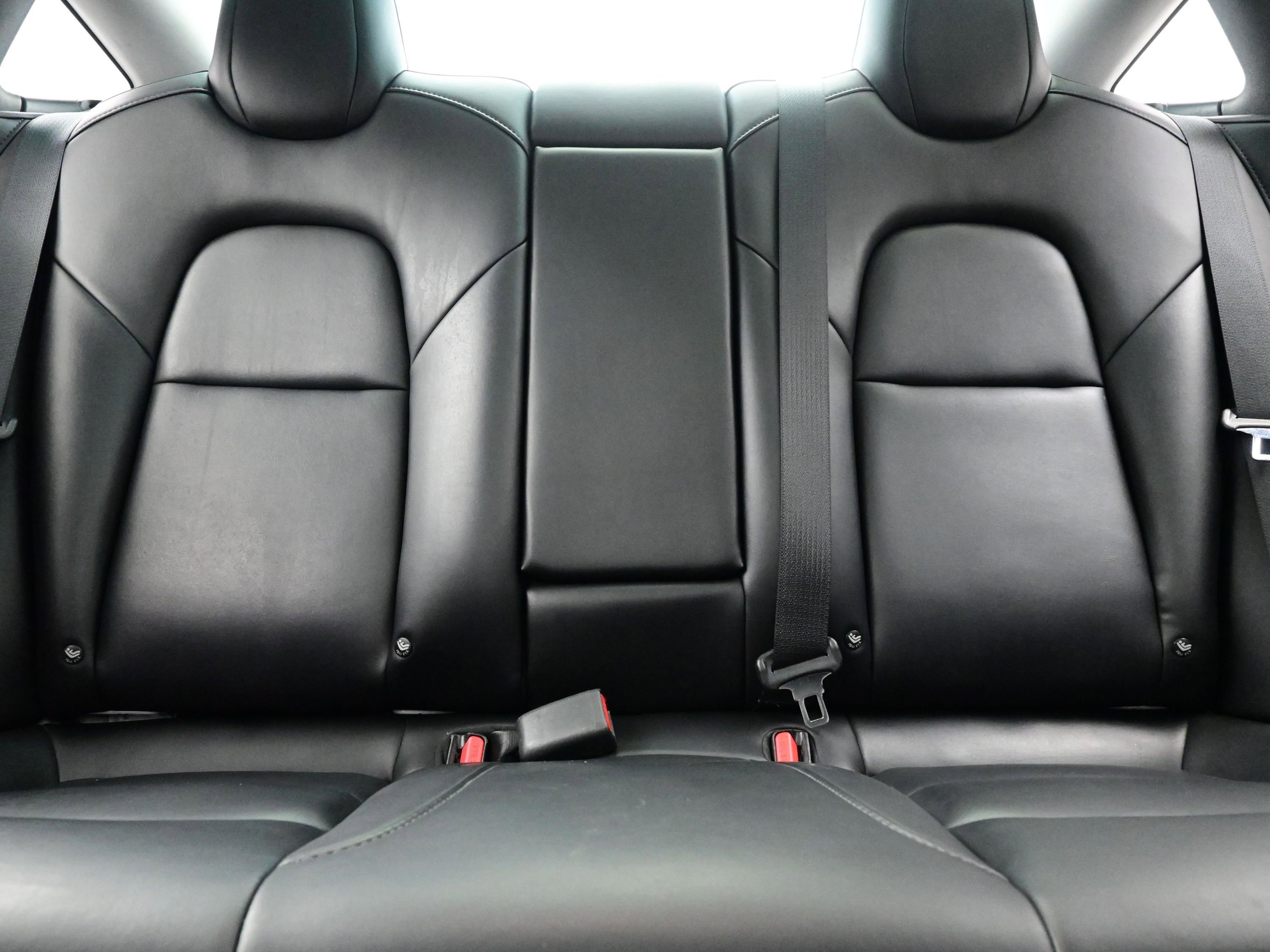 Used 2018 Tesla Model 3 Long Range image 14