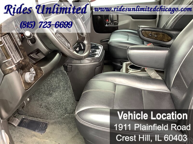 Used 2015 Chevrolet Express 2500 Extended RWD image 19