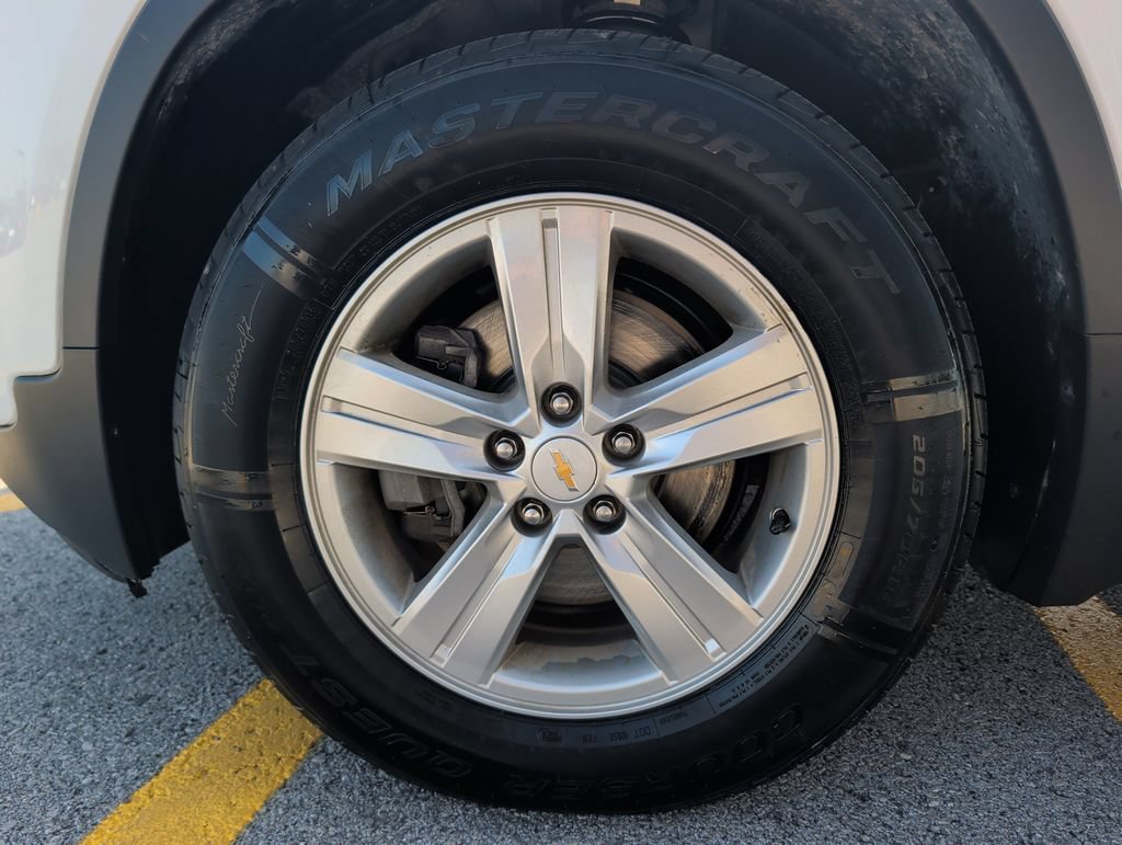 Used 2020 Chevrolet Trax LS w/ Tint and Cruise Package FWD image 4