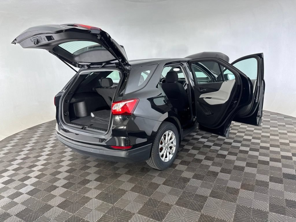 Used 2021 Chevrolet Equinox LS AWD/4WD image 15