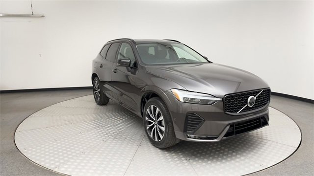 Certified 2025 Volvo XC60 B5 Plus w/ Climate Package image 8