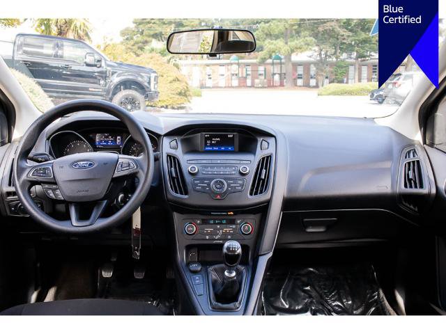 Certified 2018 Ford Focus SE FWD image 12