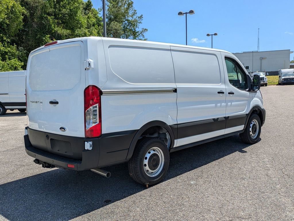 Used 2024 Ford Transit 350 Low Roof RWD image 5