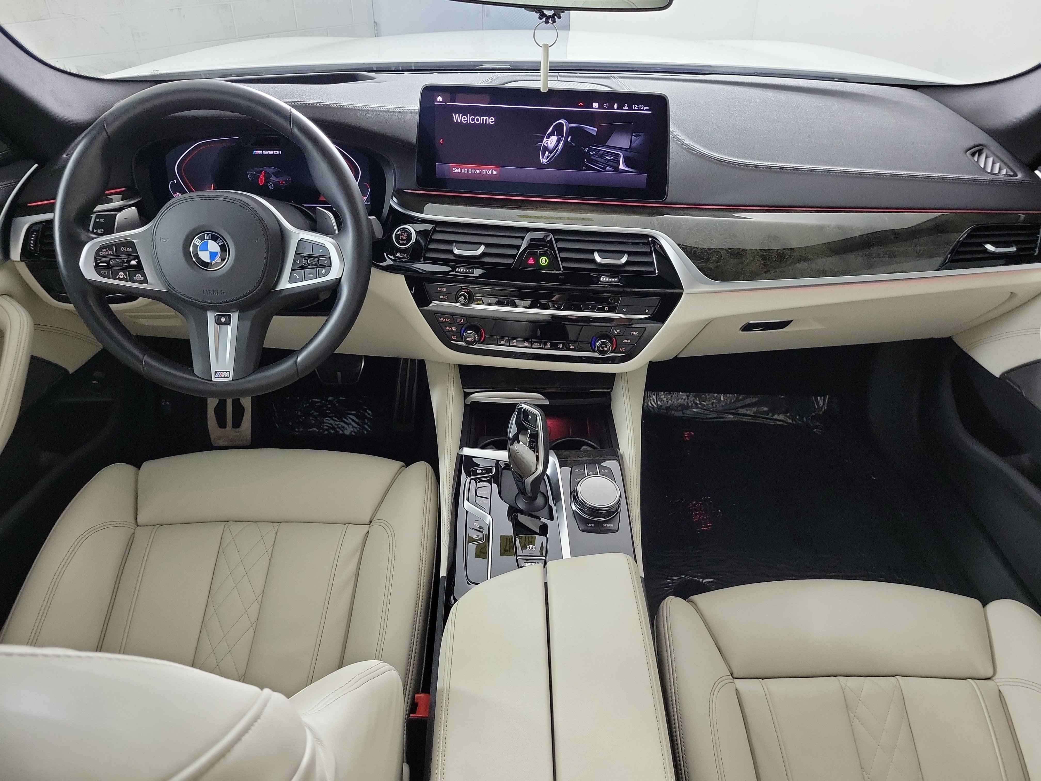 Certified 2023 BMW M550i xDrive w/ Executive Package AWD/4WD image 11