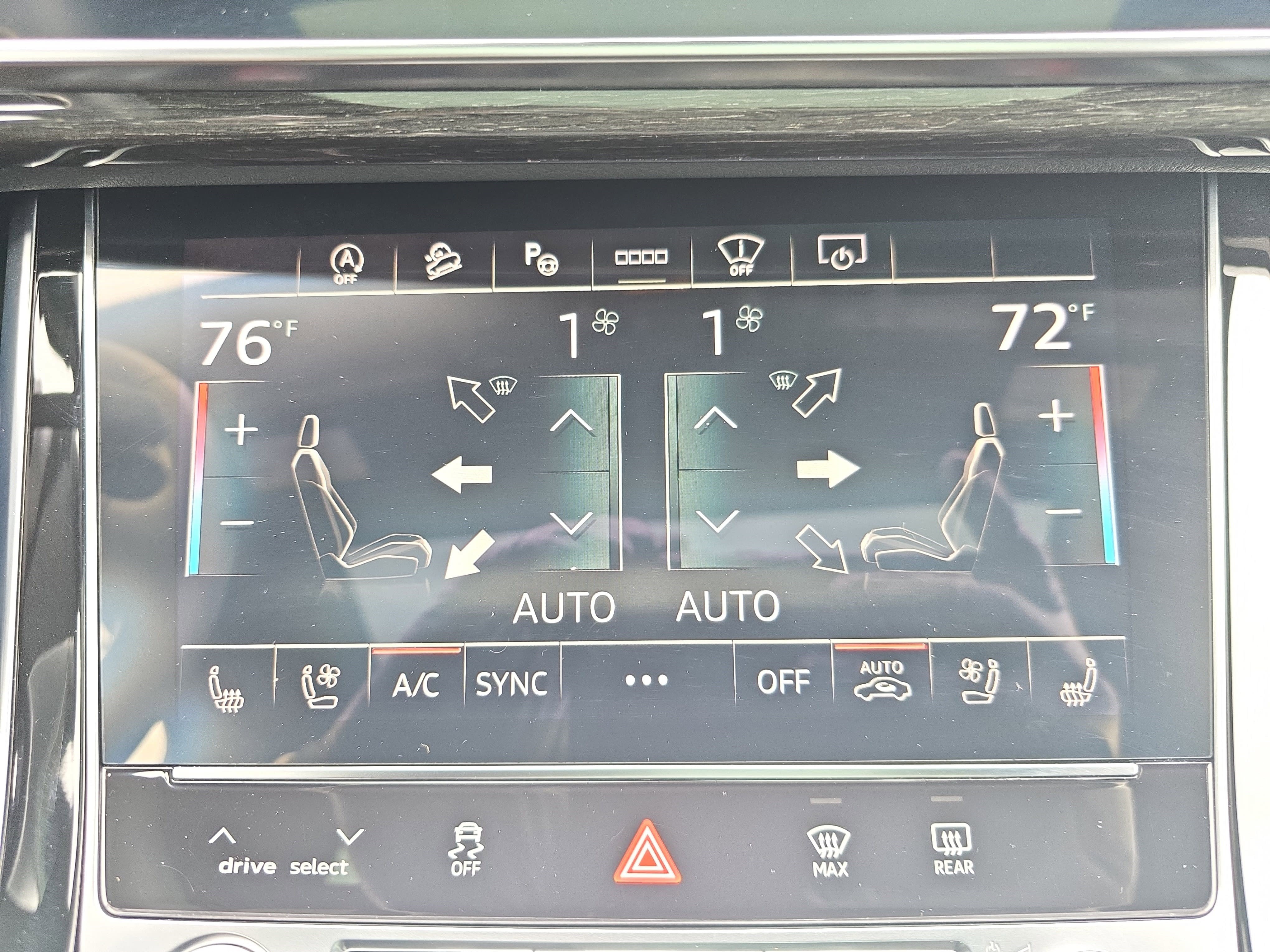 Used 2025 Audi Q7 3.0T Prestige w/ Prestige Package image 19