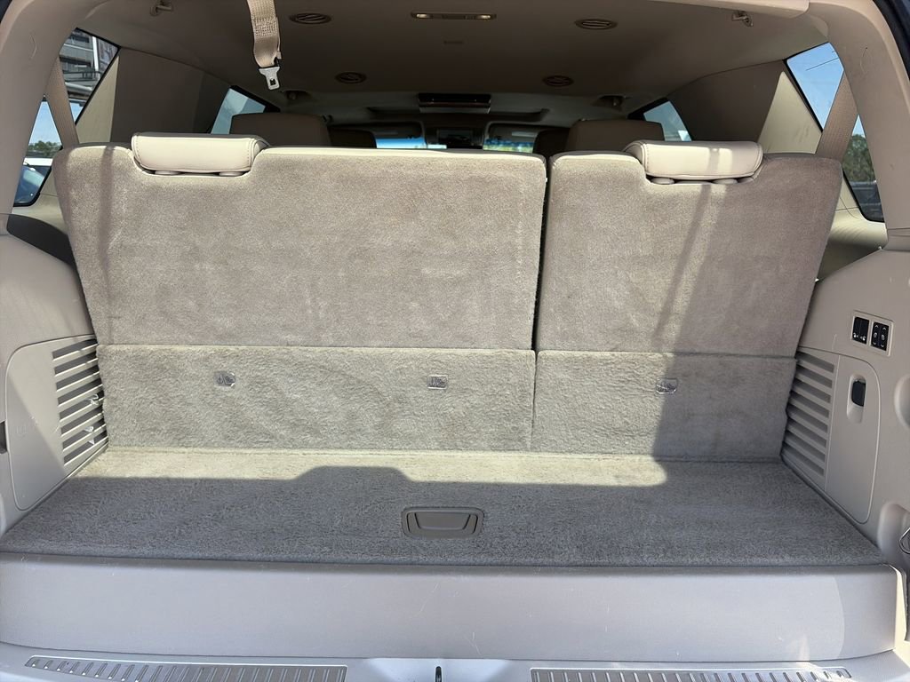 Used 2017 GMC Yukon Denali w/ Open Road Package RWD image 31