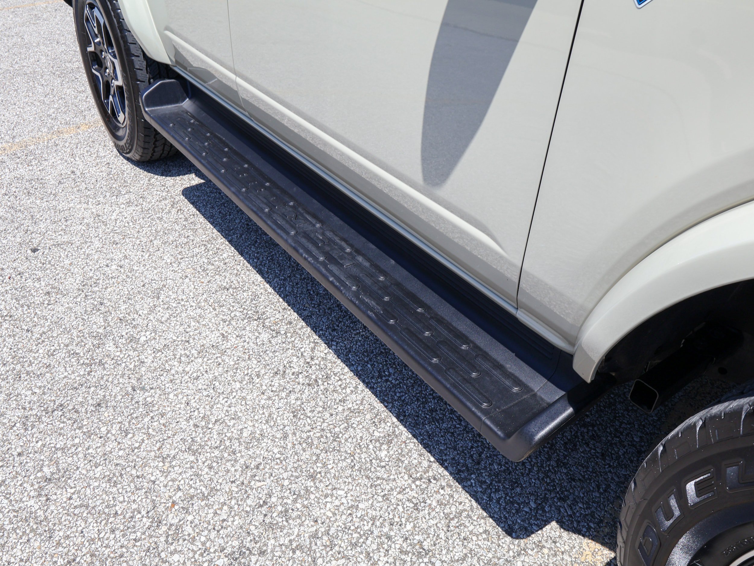 Used 2025 Ford Bronco Outer Banks AWD/4WD image 10