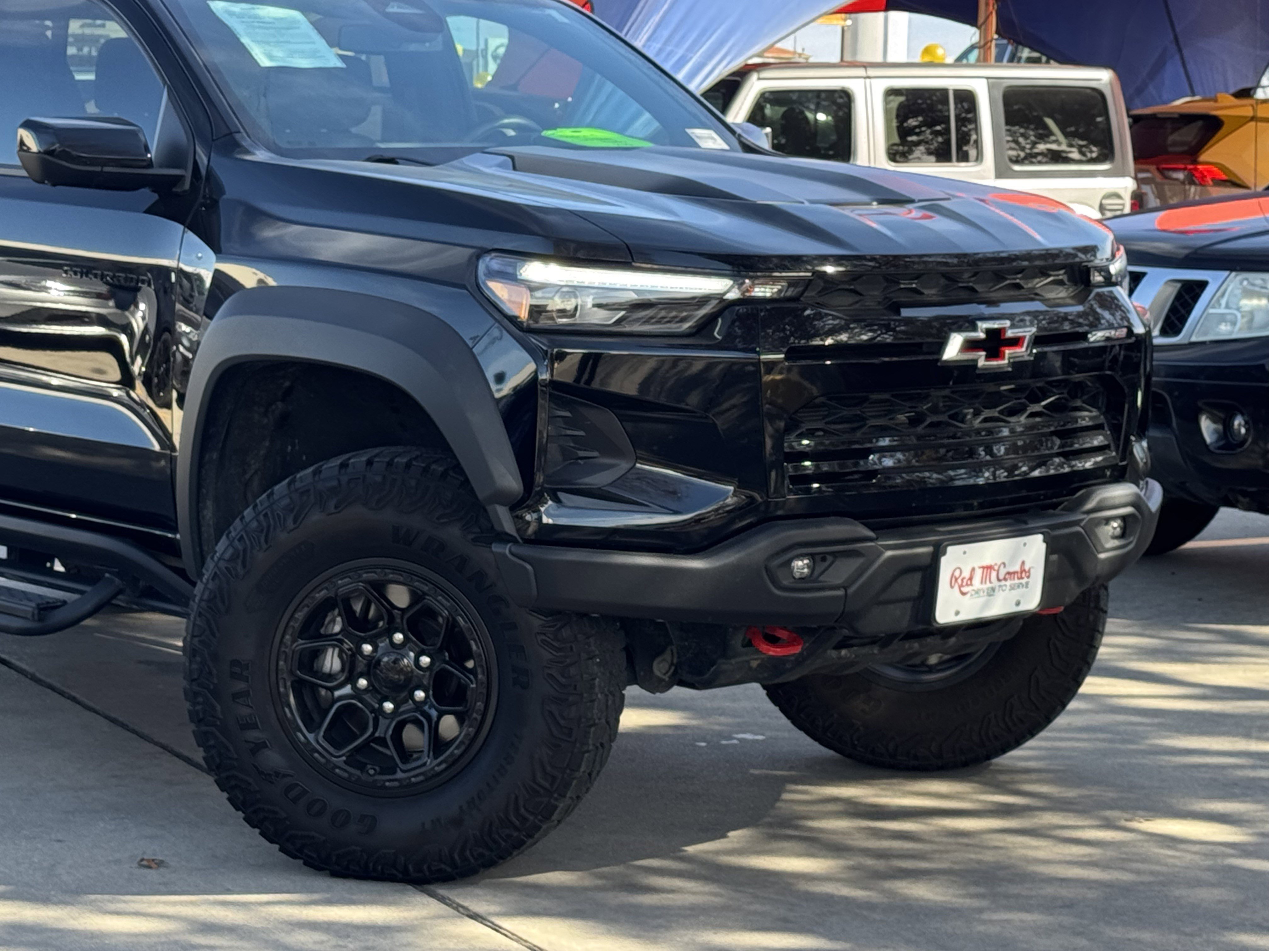 Used 2024 Chevrolet Colorado ZR2 w/ ZR2 Bison Edition AWD/4WD image 2