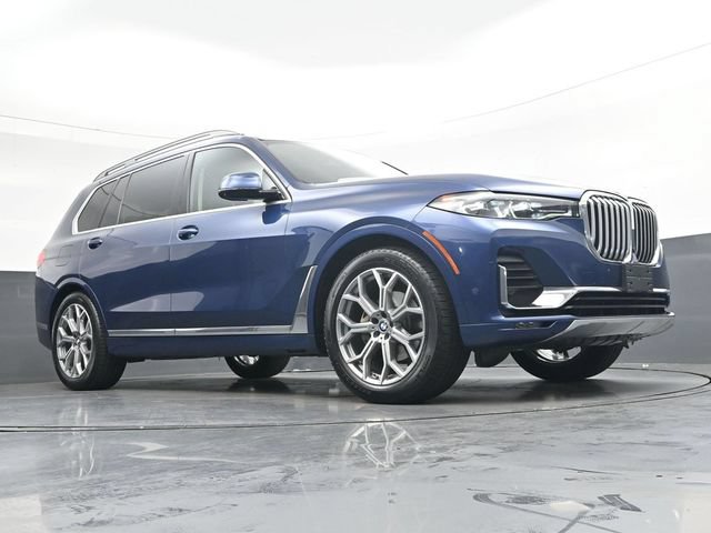Used 2022 BMW X7 xDrive40i w/ Parking Assistance Package AWD/4WD image 33