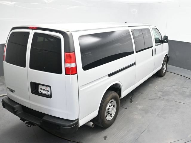 Used 2024 Chevrolet Express 3500 LS RWD image 29