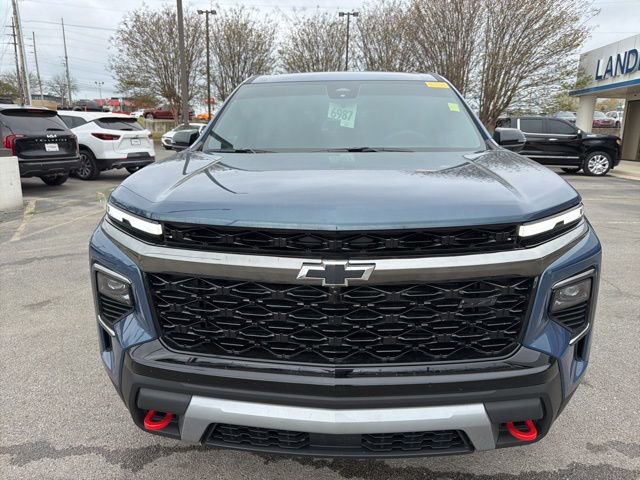 Used 2026 Chevrolet Traverse Z71 w/ Driver Confidence Package image 9